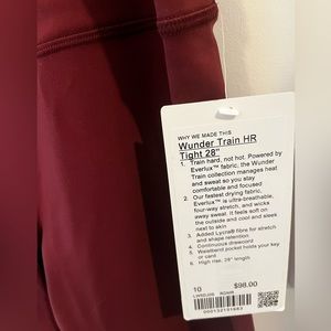 NWT Lululemon leggings Wunder Train 28”
